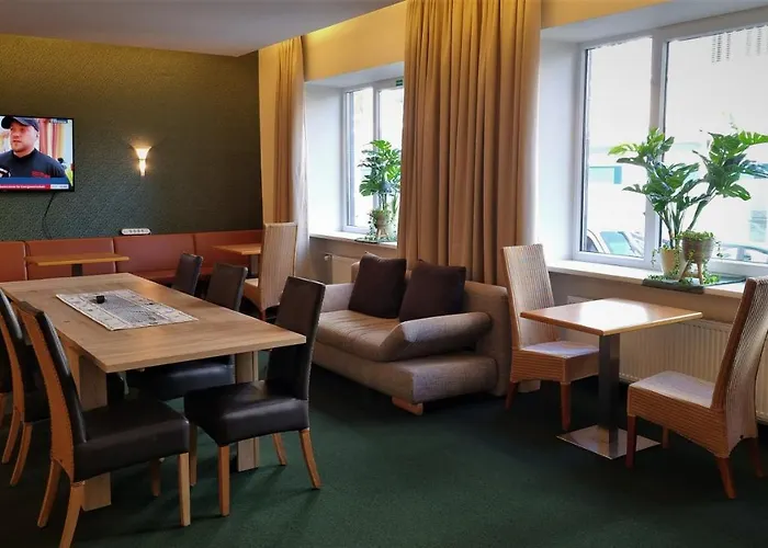 Myminga4 - & Serviced Hotel *